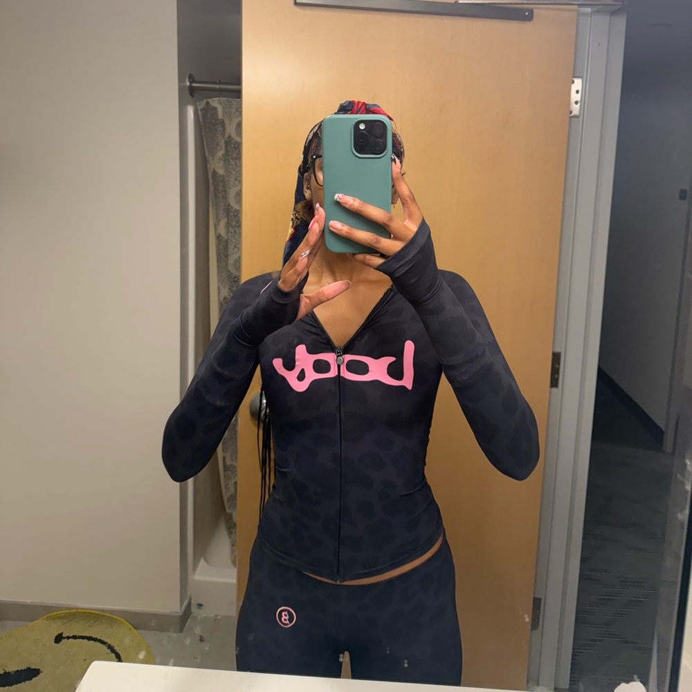 LOOKING TO TRADE